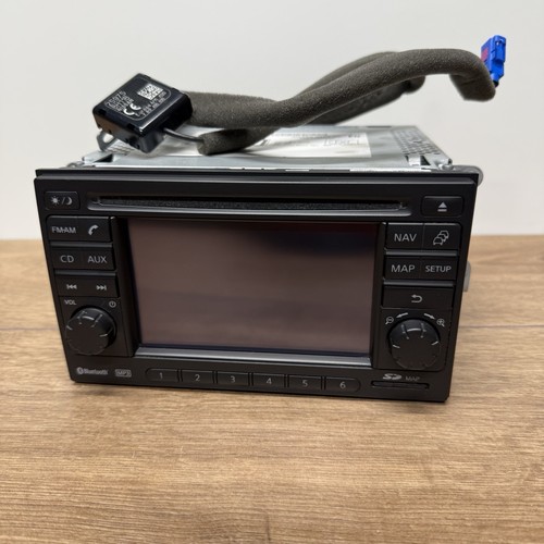 Nissan qashqai sat - nav, head