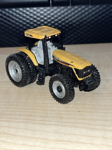 Used ertl challenger mt665 - used,