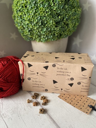 Gift wrapping paper birthday - gift,