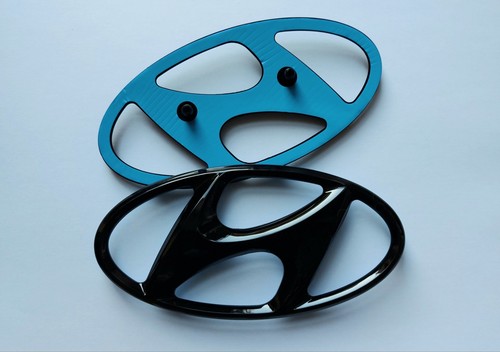 Hyundai badge emblem - 1, gloss