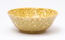 Ruskin Pottery gloss 'oatmeal'