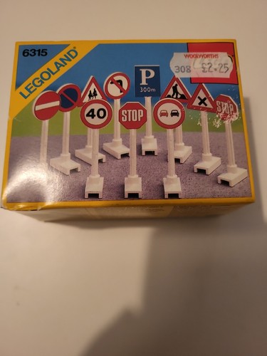 Lego 6315 road signs - road,