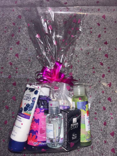 Avon gift hamper beauty - avon,
