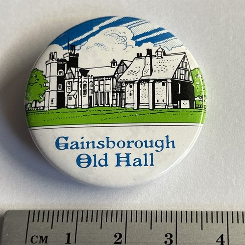 Vintage collectible pin badge - collectible,