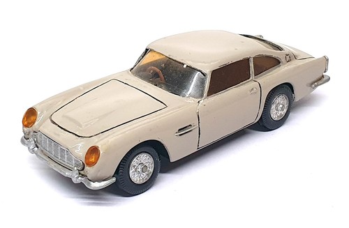 Airfix scale built kit - airfix, 1/32