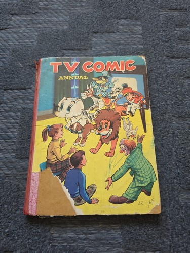 Vintage comic annual - vintage, tv