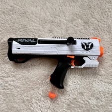 Nerf Rival Apollo XVIII-700