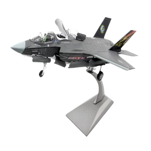 Scale f35 fighter jet - b,