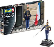 Revell Republican Guard  1:16