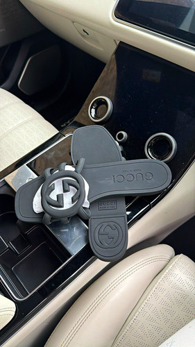 Interlocking black rubber - black,
