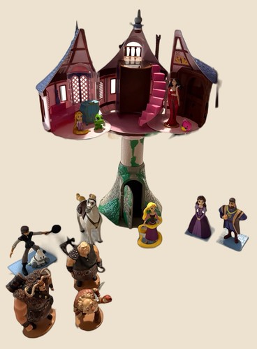 Rapunzel tower disney store - tower,