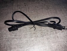 Quad 303 mains - (2, metre)