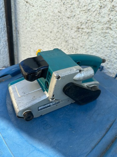 Makita 9404 heavy duty - makita,