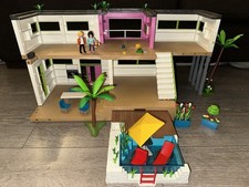 Playmobil Luxury Mansion (5574) With Pool(5575) & Extension (6389) 