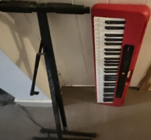 Yamaha key red electronic - 37-key,