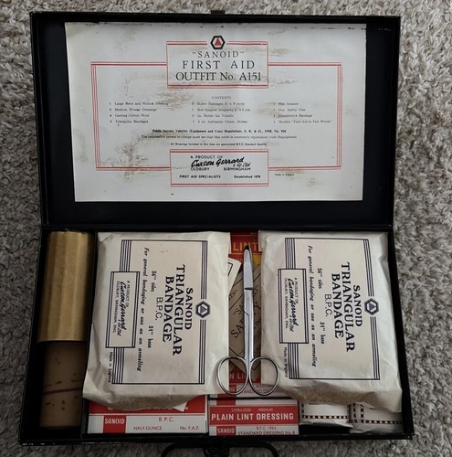 Vintage first aid - vintage, kit