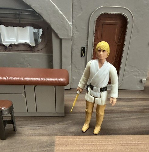 Vintage star wars figure - vintage,