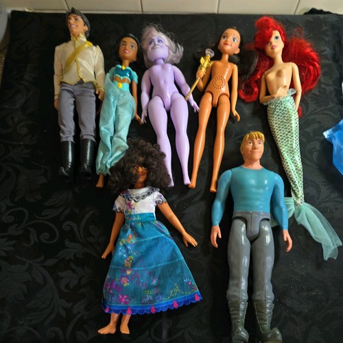 Disney doll mixed bundle - disney,