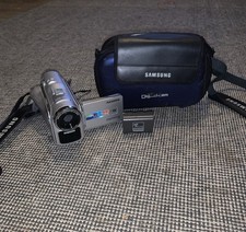 Samsung VP-D101 Handheld Mini DV Camcorder UNTESTED NO CHARGER READ NOTES