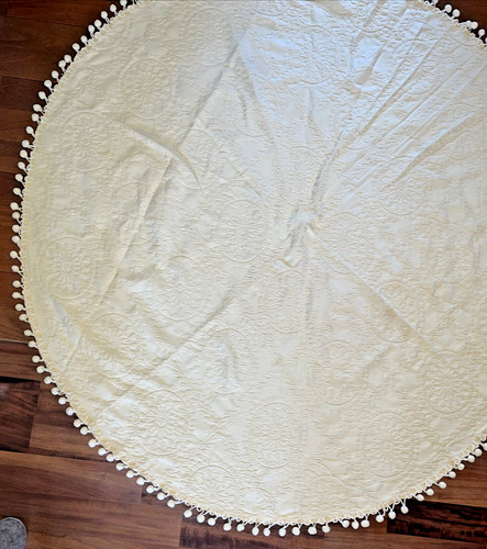 Vintage round tablecloth - vintage,