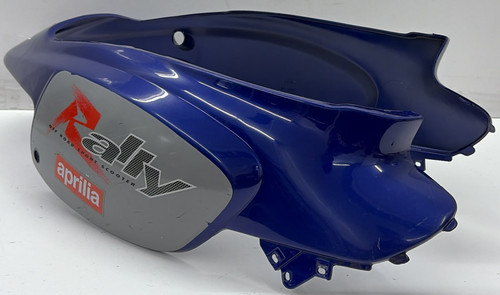 Central tail fairing - central,