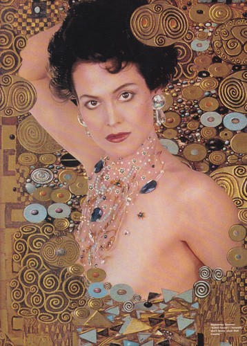Sigourney weaver - (1990s),