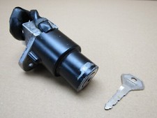 Kawasaki KMX 125-B6 1993 36,724 miles ignition barrel and key (12709)