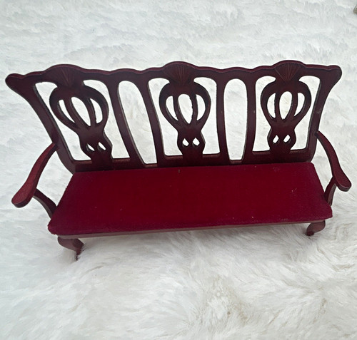Scale red wooden - 1:12,
