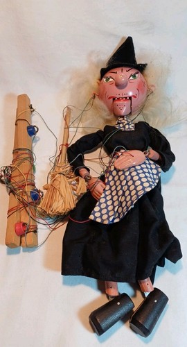 Vintage pelham puppet - puppet.,