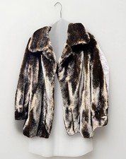 Astraka Women's Faux Fur