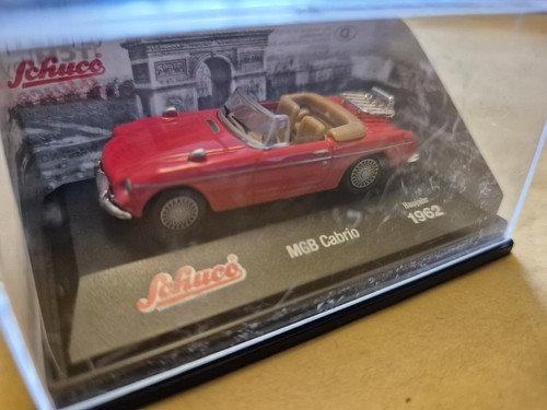 Mgb coupe 1962 - red, 1:72
