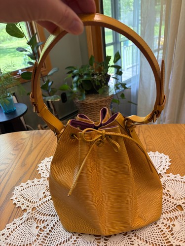 Louis vuitton vintage epi - vuitton,
