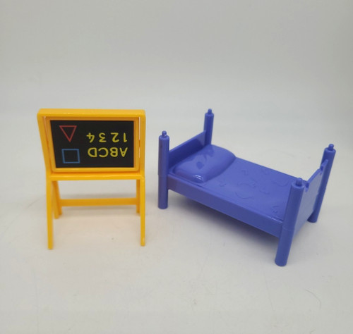 Peppa pig school bed - pig,
