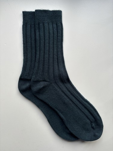 100 pure cashmere soft - 100%,