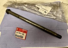 Honda CBR900RR CBR900 RR Fireblade 1992-1993 Rear Wheel Spindle 