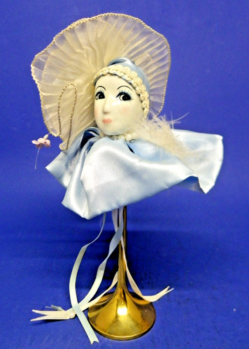 Flapper hat pearls porcelain - flapper,