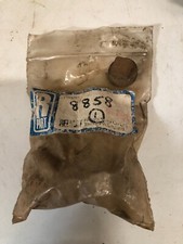 8858 NOS Reliant Regal