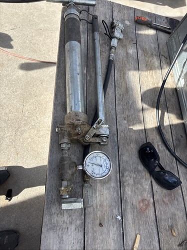 High pressure grease gun - high,