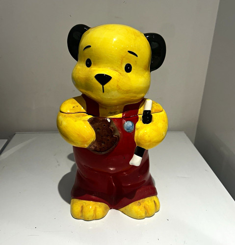 Sooty international - sooty,