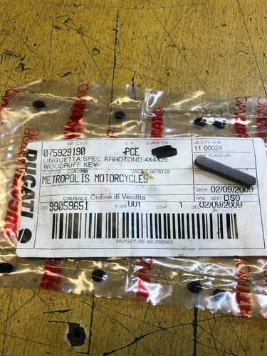 Woodruff keys ducati 075929190 - ducati,