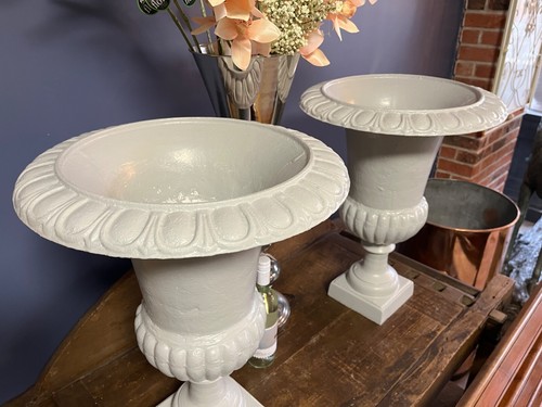 Pair painswick green cast - painswick,