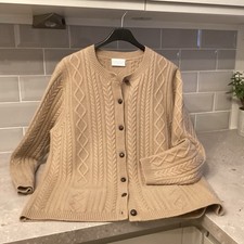 Vintage 100% wool  ladies cardigan  jumper Aran 