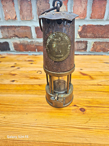 Vintage protector lamp - vintage,