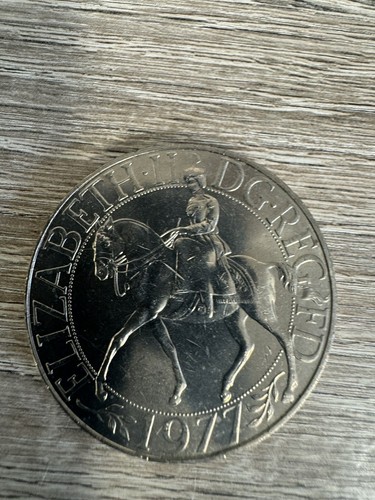 1977 queens silver jubilee - silver,