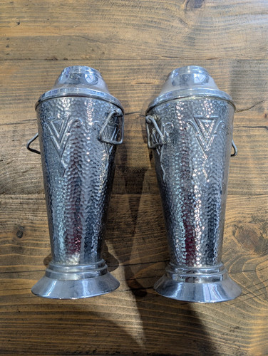 Pair vintage chrome vase - ,