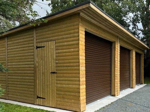 30x12 treble garage with extra
