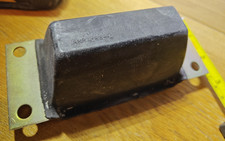 Anr4188 left land rover - -,