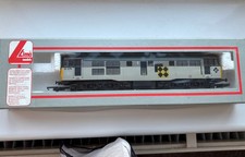 Lima Class 31 Diesel Locomotive OO Gauge Grey "Railfreight"