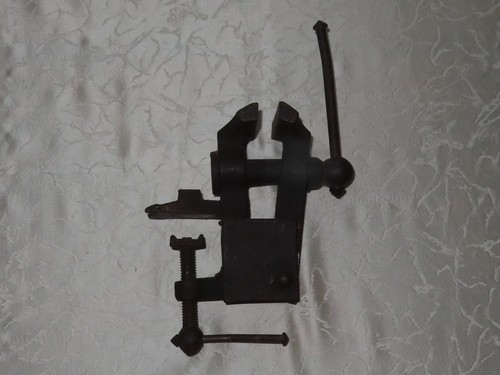 Antique mini bench vise - mini,