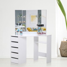 Makika Dressing Table Makeup 5